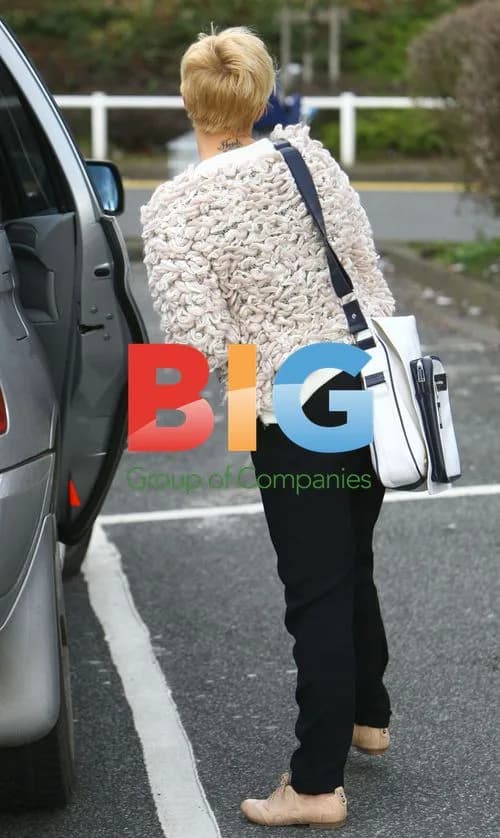 Kerry Katona Shops in Croydon