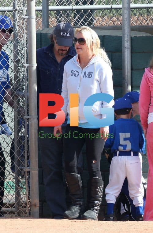 Britney Spears and Jason Trawick at Little League Game