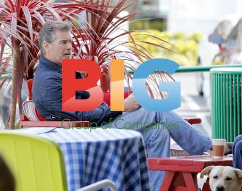 Pierce Brosnan relaxes in Malibu