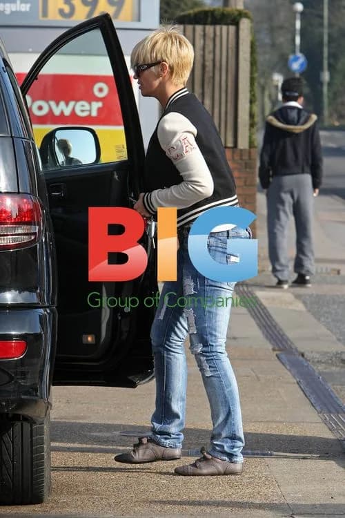 Kerry Katona and Kids at Peppa Pig World