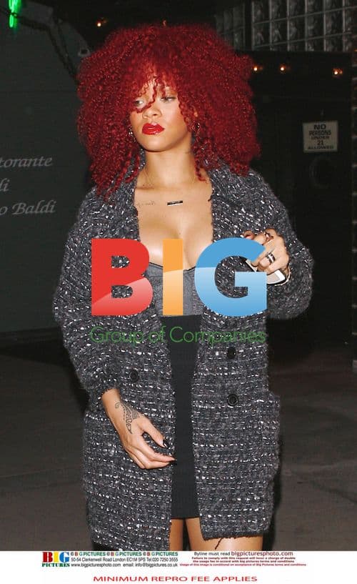 Rihanna Dines at Giorgio Baldi in Santa Monica