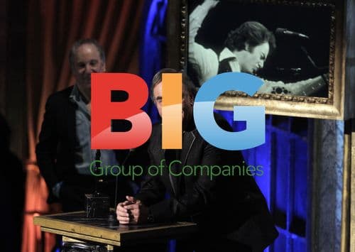 Paul Simon and Neil Diamond at Rock Hall Induction