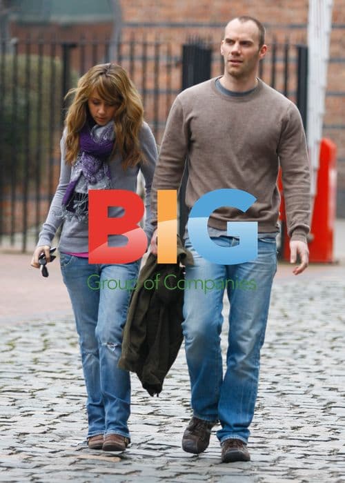 Samia Smith and Will Thorp on Coronation Street Set