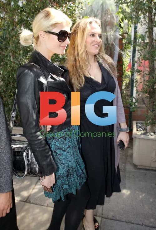 Paris Hilton Celebrates Kathy Hilton's Birthday