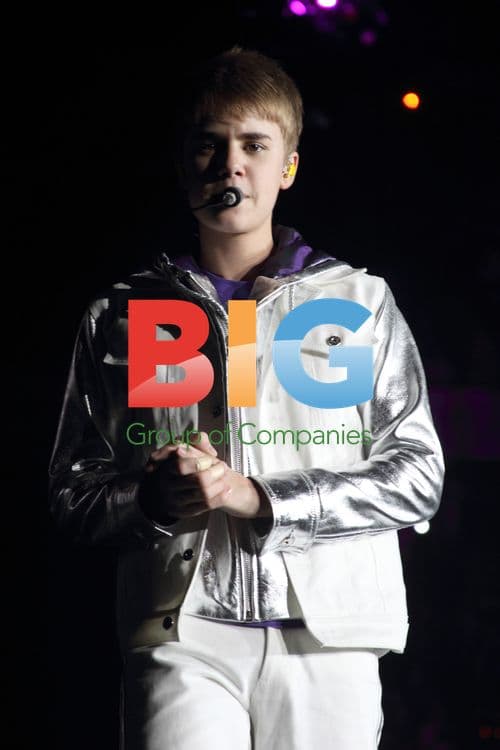 Justin Bieber Performing in Manchester