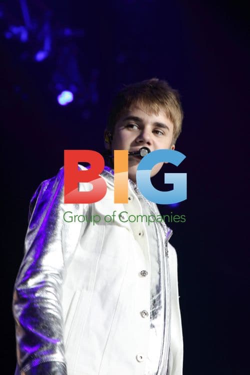 Justin Bieber Performing in Manchester
