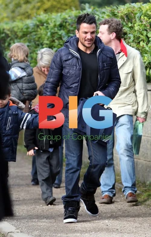 Peter Andre Takes Son to School