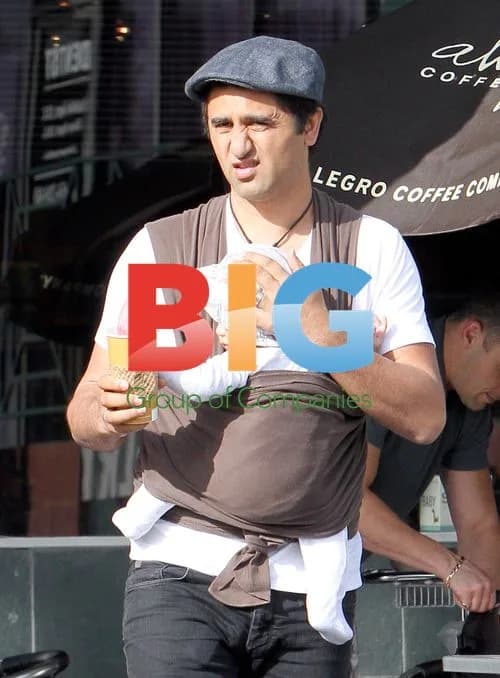 Cliff Curtis shops with family at Whole Foods