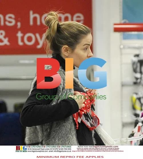 Elen Rivas Shops at TK Maxx