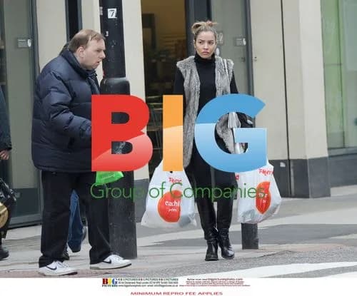 Elen Rivas spotted shopping at TK Maxx