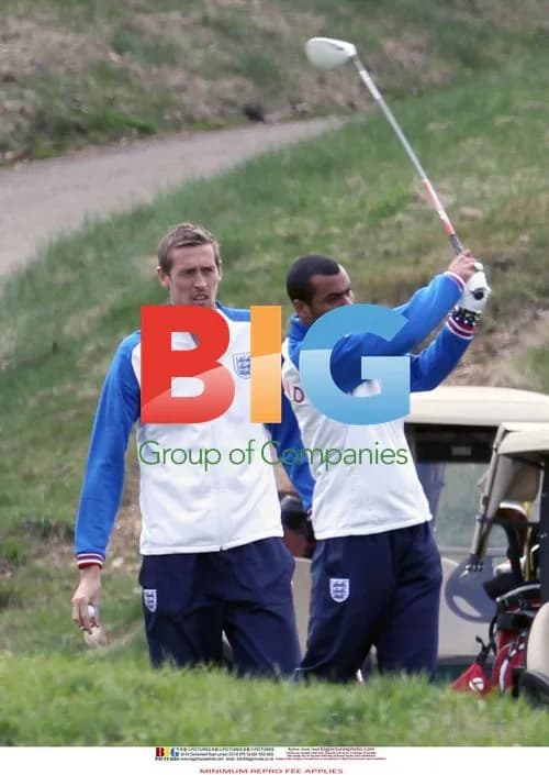 England Football Team Plays Golf