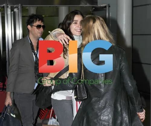 Kate Moss and Jamie Hince at Kings Cross
