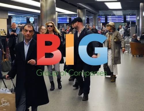 Kate Moss and Jamie Hince at Kings Cross