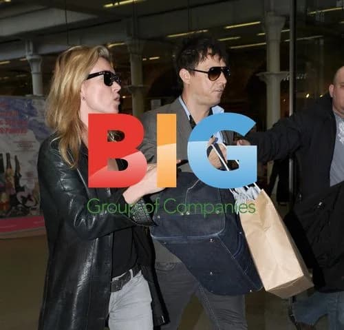 Kate Moss and Jamie Hince at Kings Cross