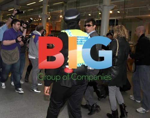Kate Moss and Jamie Hince at Kings Cross