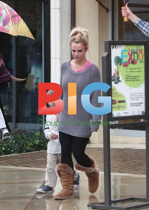 Britney Spears Out with Sons