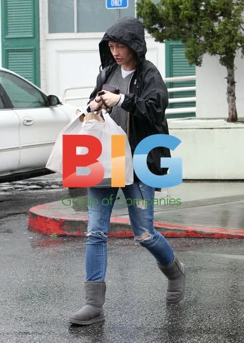 Rebecca Gayheart out shopping in Beverly Hills