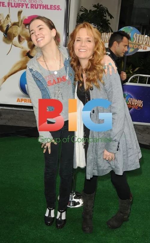 Lea Thompson at the 'HOP' premiere