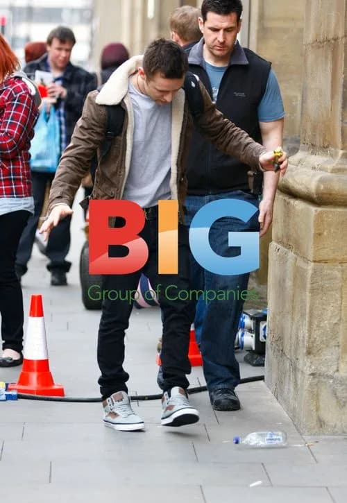 Mcfly Leaving Hotel Without Dougie