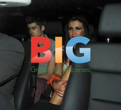 Zayn Malik Driving in London