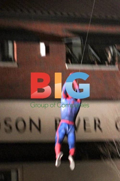 Andrew Garfield on Set of "The Amazing Spider-Man"