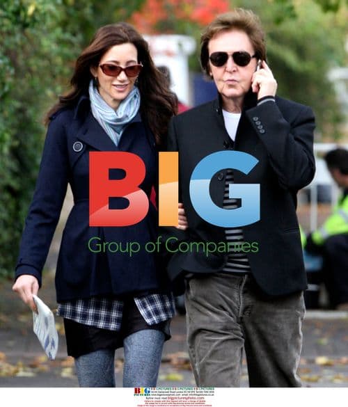Paul McCartney strolls with Nancy Shevell