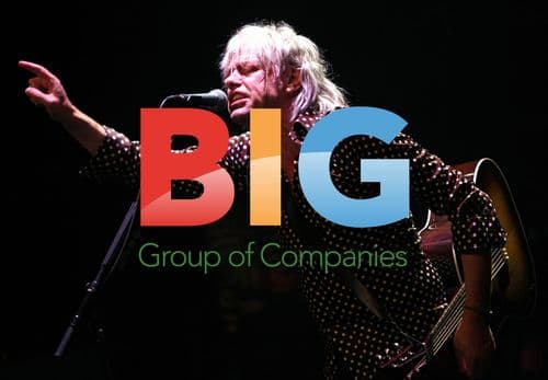 Bob Geldof Performs in Paris