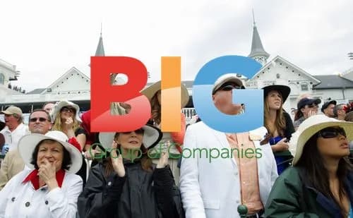 Patrons Watch Kentucky Derby