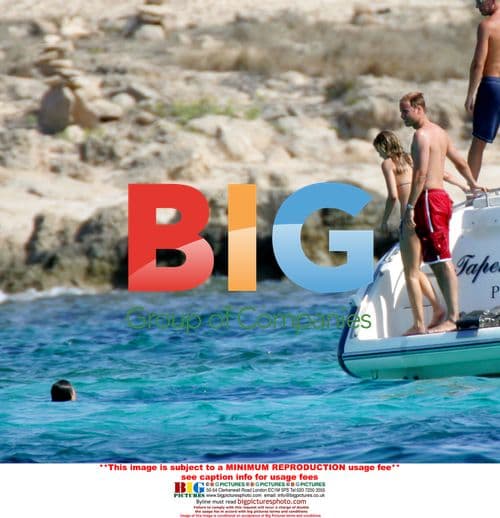 Prince William, Kate and Pippa Boat in Ibiza