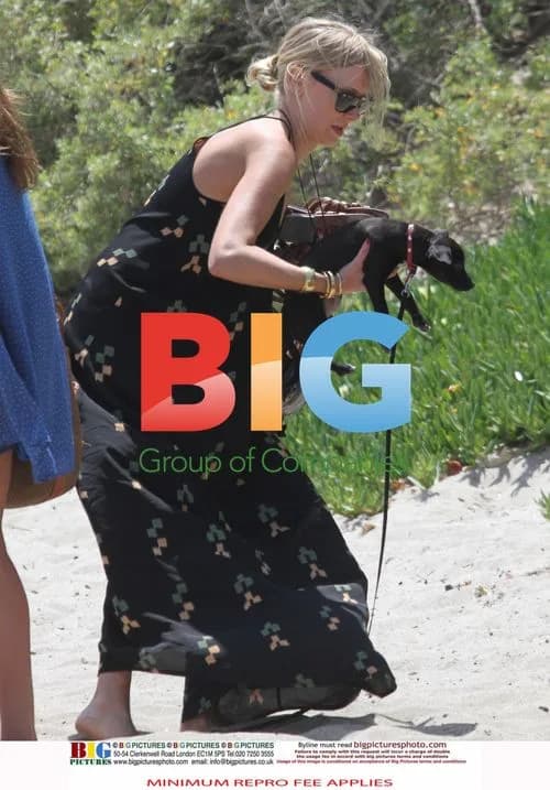 Kimberly Stewart's Beach Day with Family