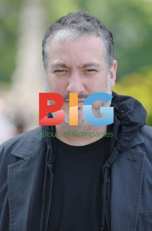 Spencer Tunick Poses at Gaasbeek Castle