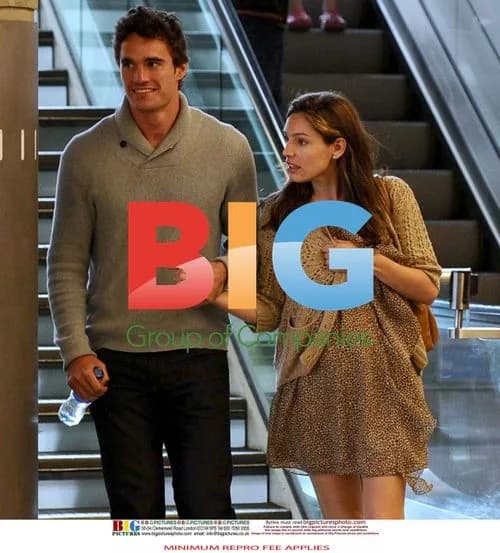 Kelly Brook and Thom Evans Arrive at Doctor's Appointment