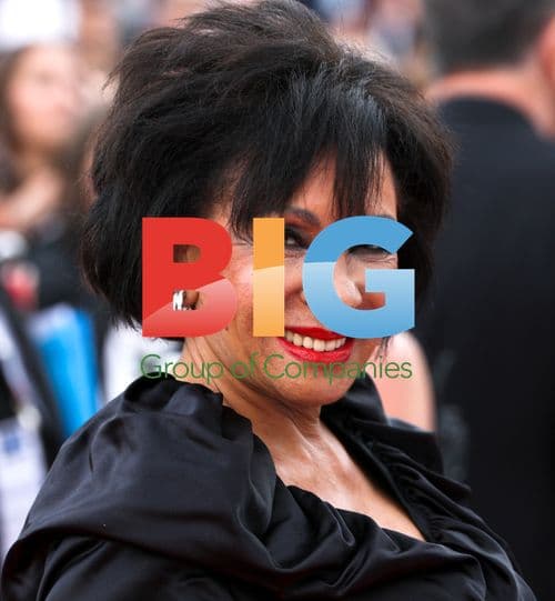 Dame Shirley Bassey at L'oreal National Movie Awards
