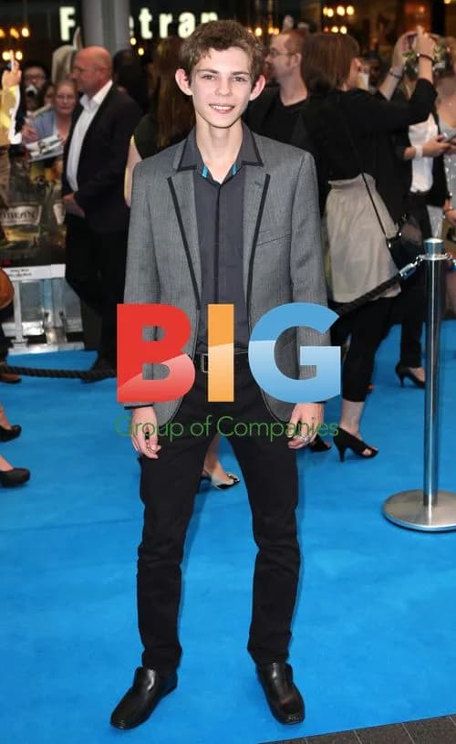 Robbie Kay at 'Pirates 4' Premiere