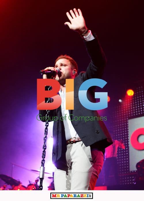 Olly Murs Performing in Concert