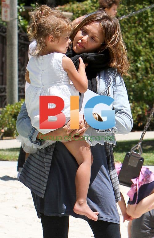 Jessica Alba with daughter Honor at park