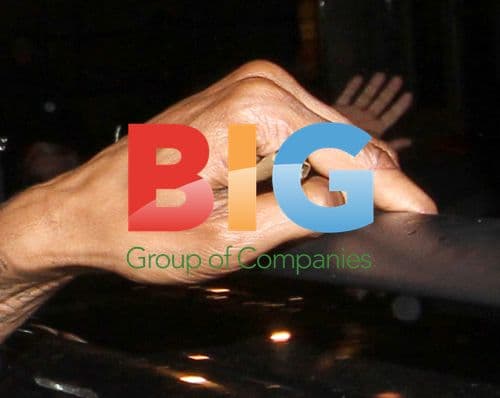 Snoop Dogg Leaves The Box London