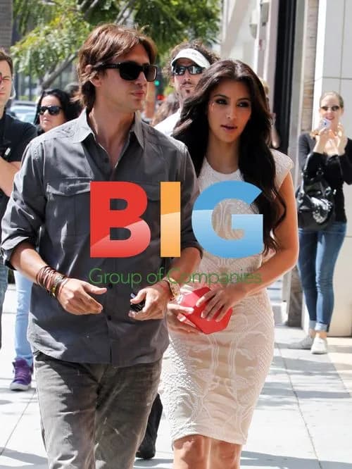 Kim Kardashian at Nate N All Deli in Beverly Hills