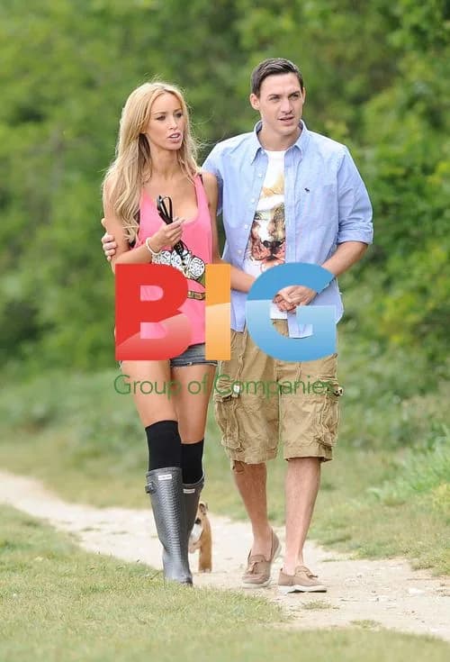 TOWIE's Lauren Pope on Romantic Dog Walk