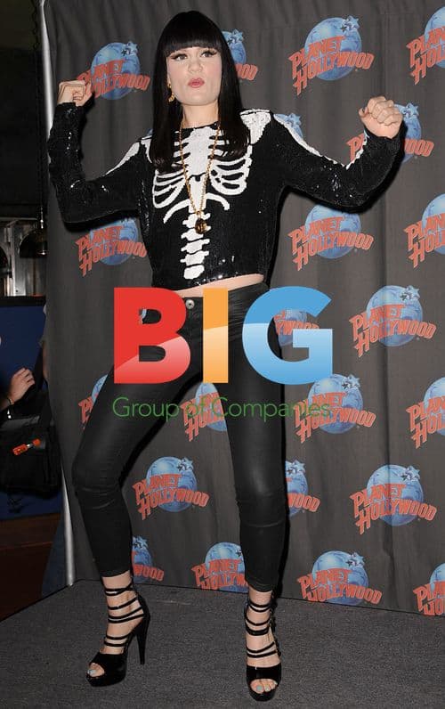 Jessie J at Planet Hollywood Handprint Ceremony