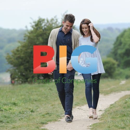 Nicola Tappenden and Simon Walton's Romantic Walk