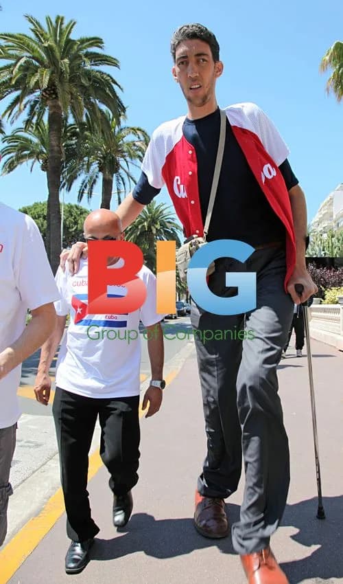 World's Tallest Man at Cannes Film Festival