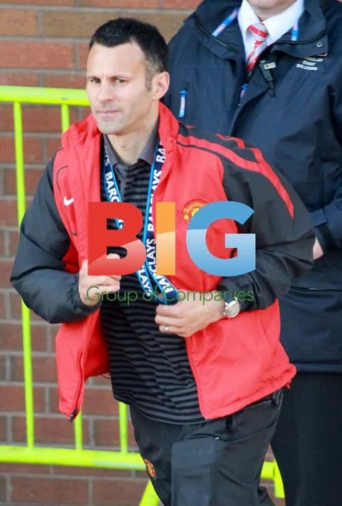 Ryan Giggs Exits Old Trafford After Final Match