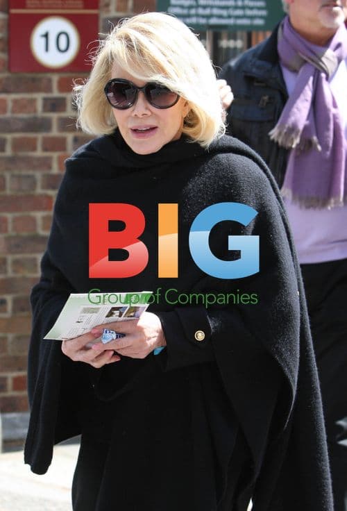 Joan Rivers at Chelsea Flower Show 2011