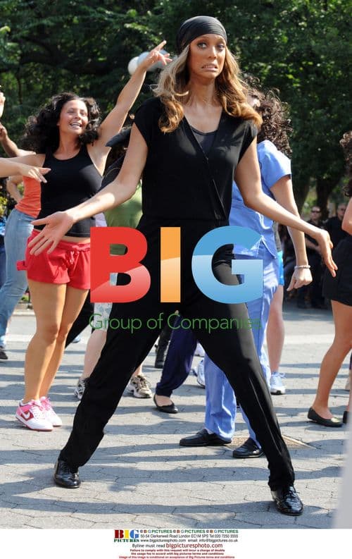 Tyra Banks on 'The Tyra Banks Show' Set