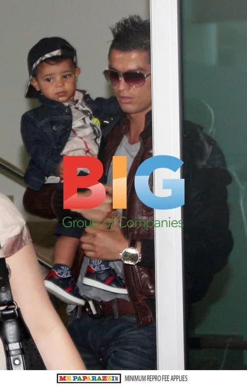 Cristiano Ronaldo Family Visits His Store