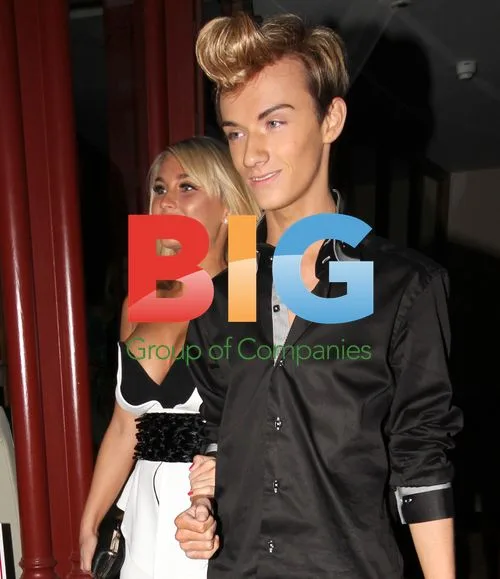 Billie Faiers and Harry Derbidge Leaving Zenna Bar