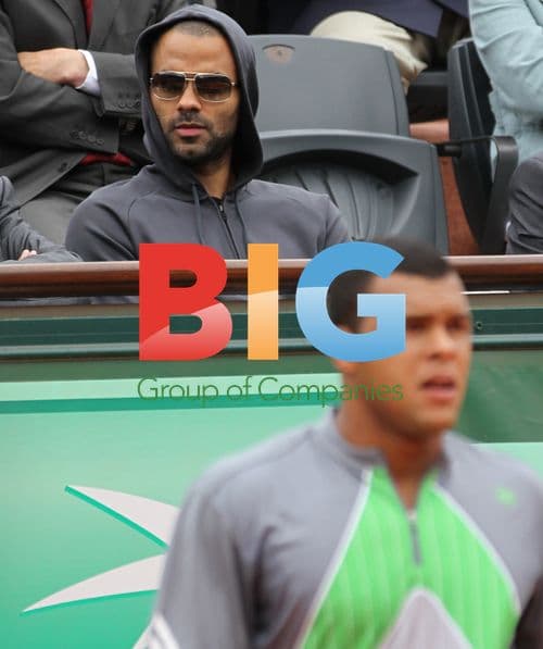 Tony Parker watches French Open match