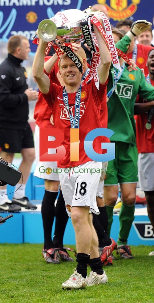 Paul Scholes Retires from Manchester United