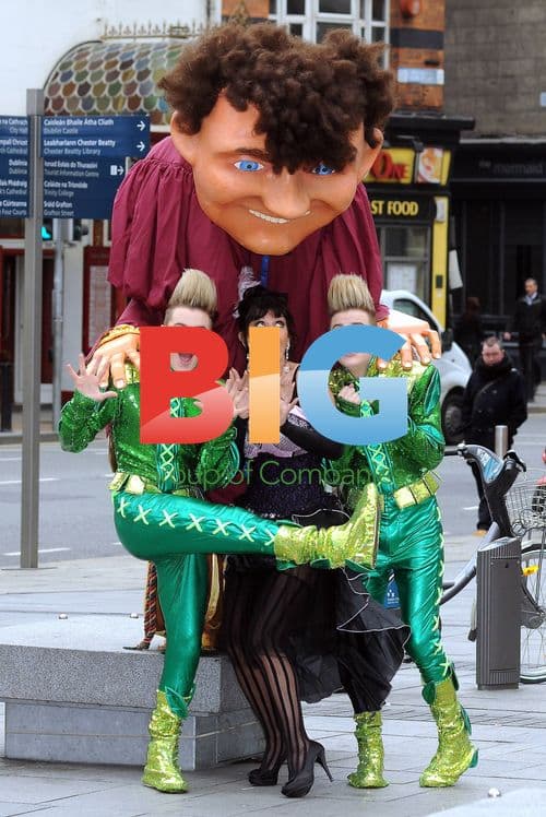 Jedward and Linda Martin at 2011 Panto Launch